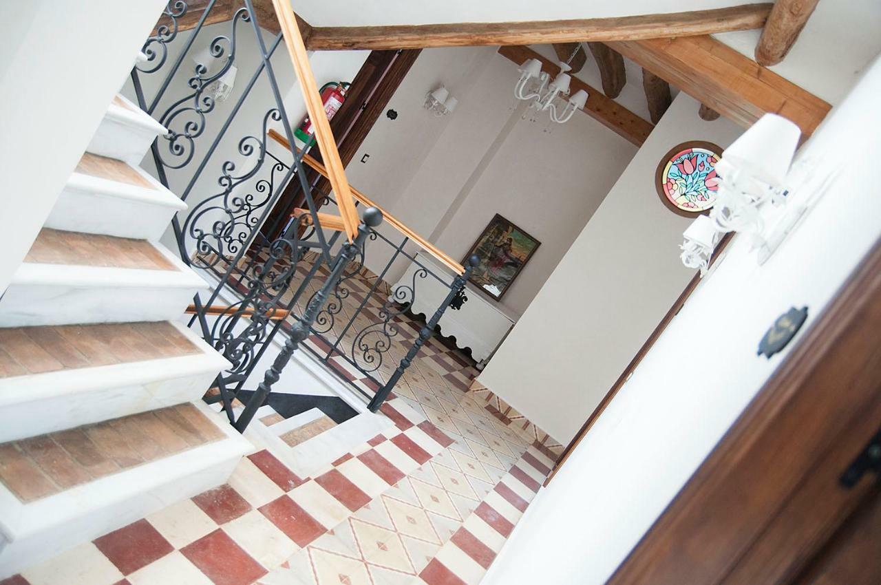 בית הארחה Algarinejo 	La Casa De Maria מראה חיצוני תמונה